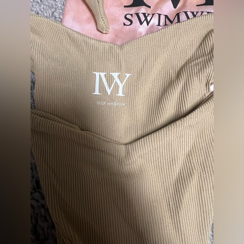 Ivy swimwear beige bikini - Picture 3 of 6